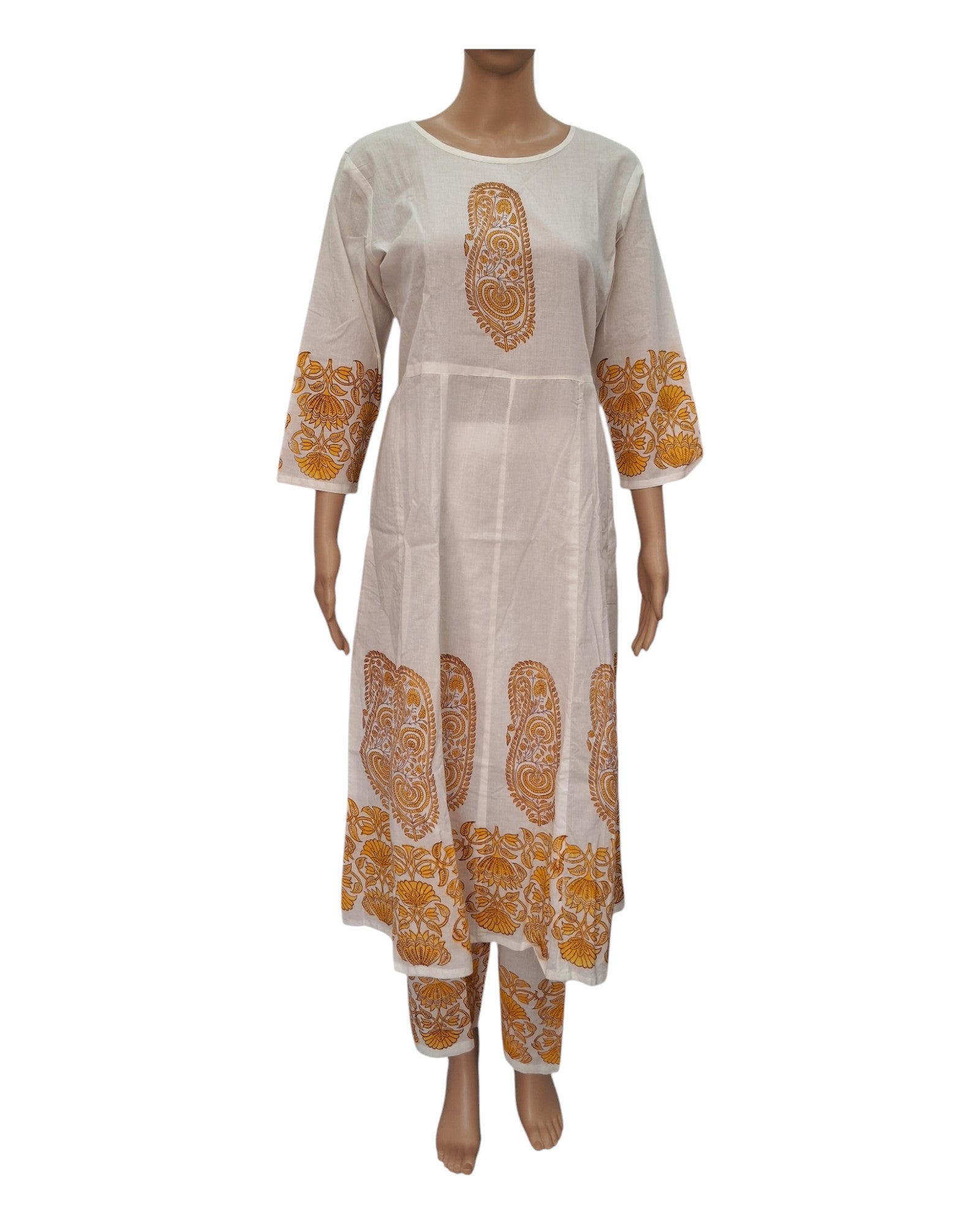 Buy Block Printed Anarkali Cotton Kurta Pant Set – Tvahra