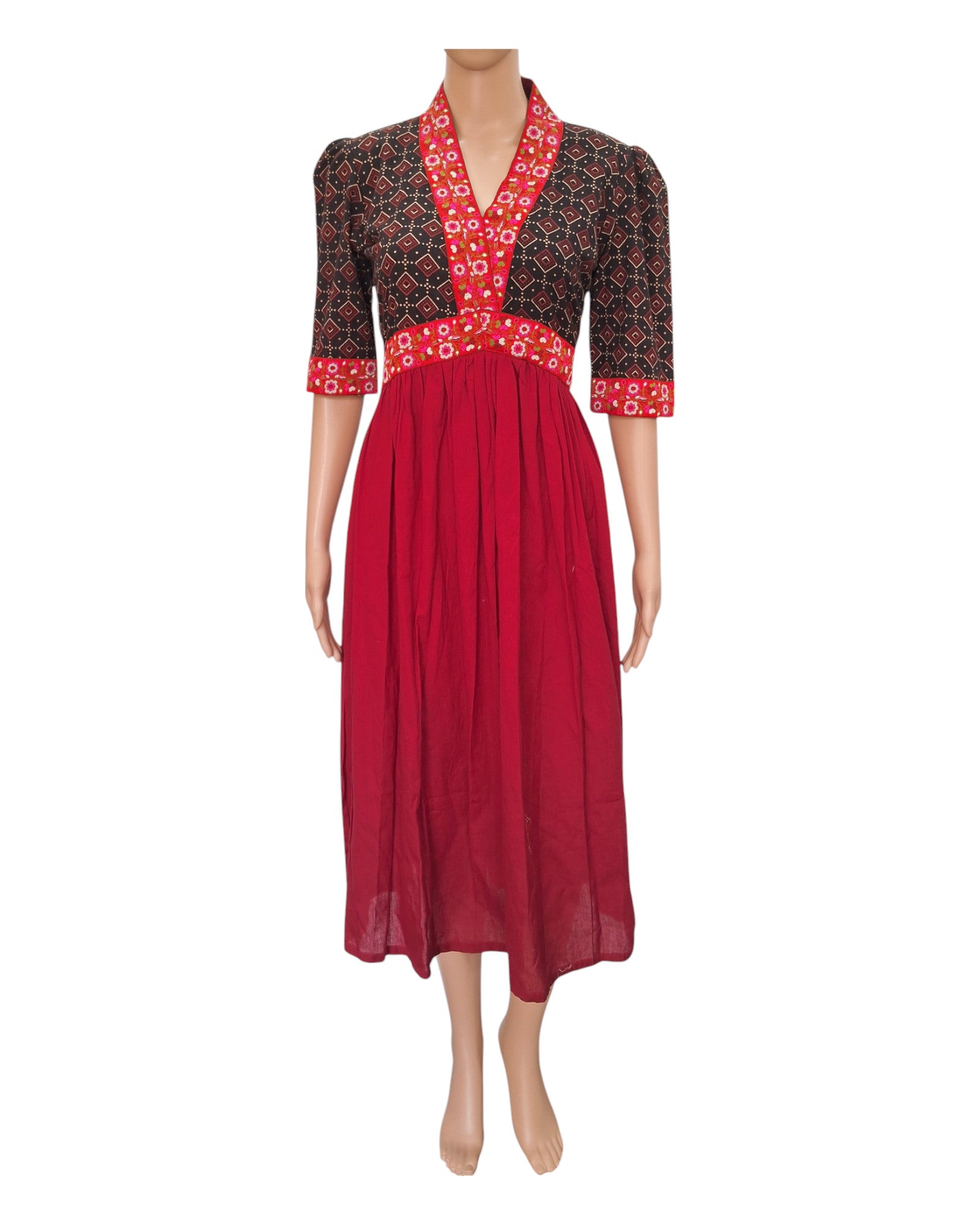 Buy Alia Cut Cotton One Piece Dress With Embroidery Lace – Tvahra