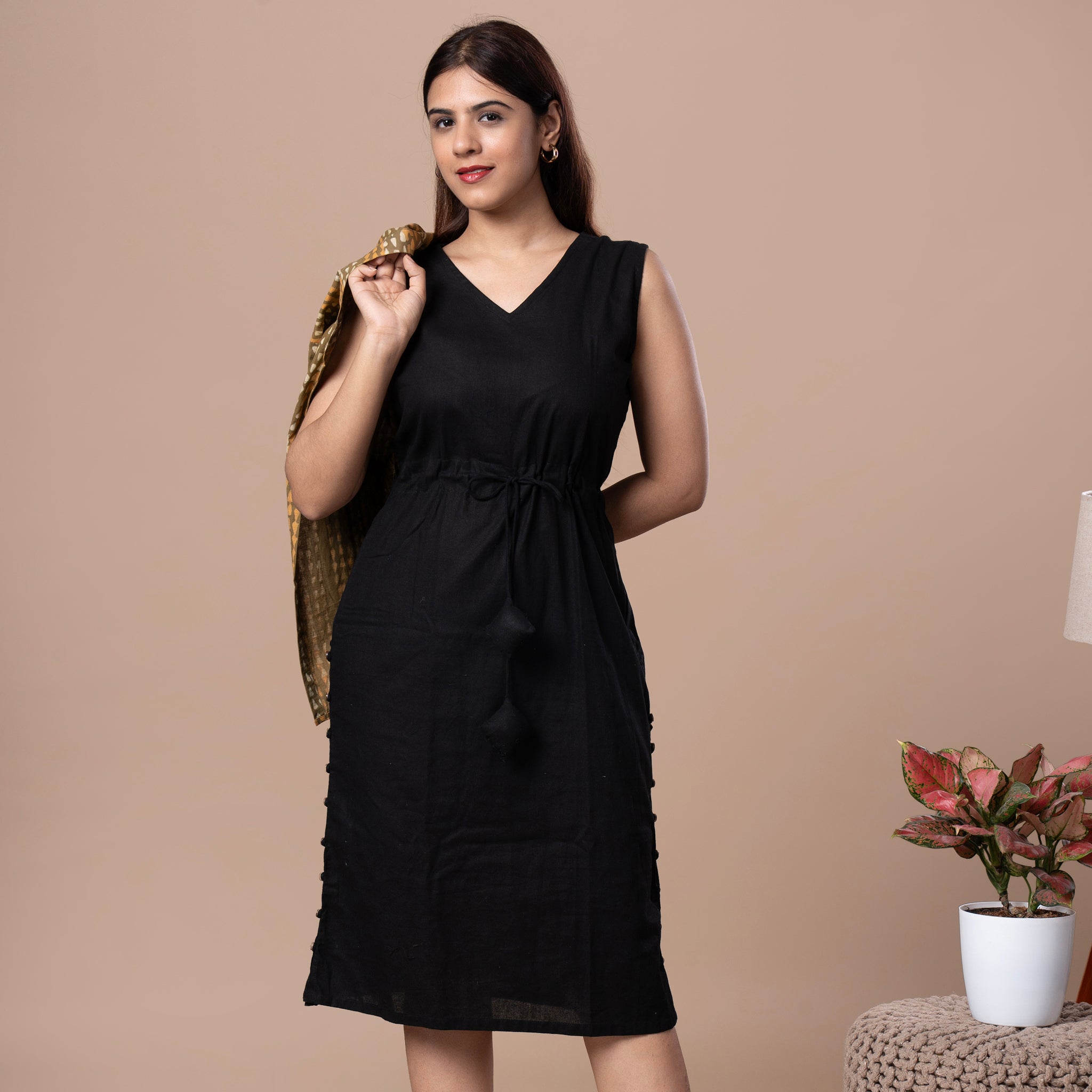 Sleeveless Dress With Block Printed Shrug