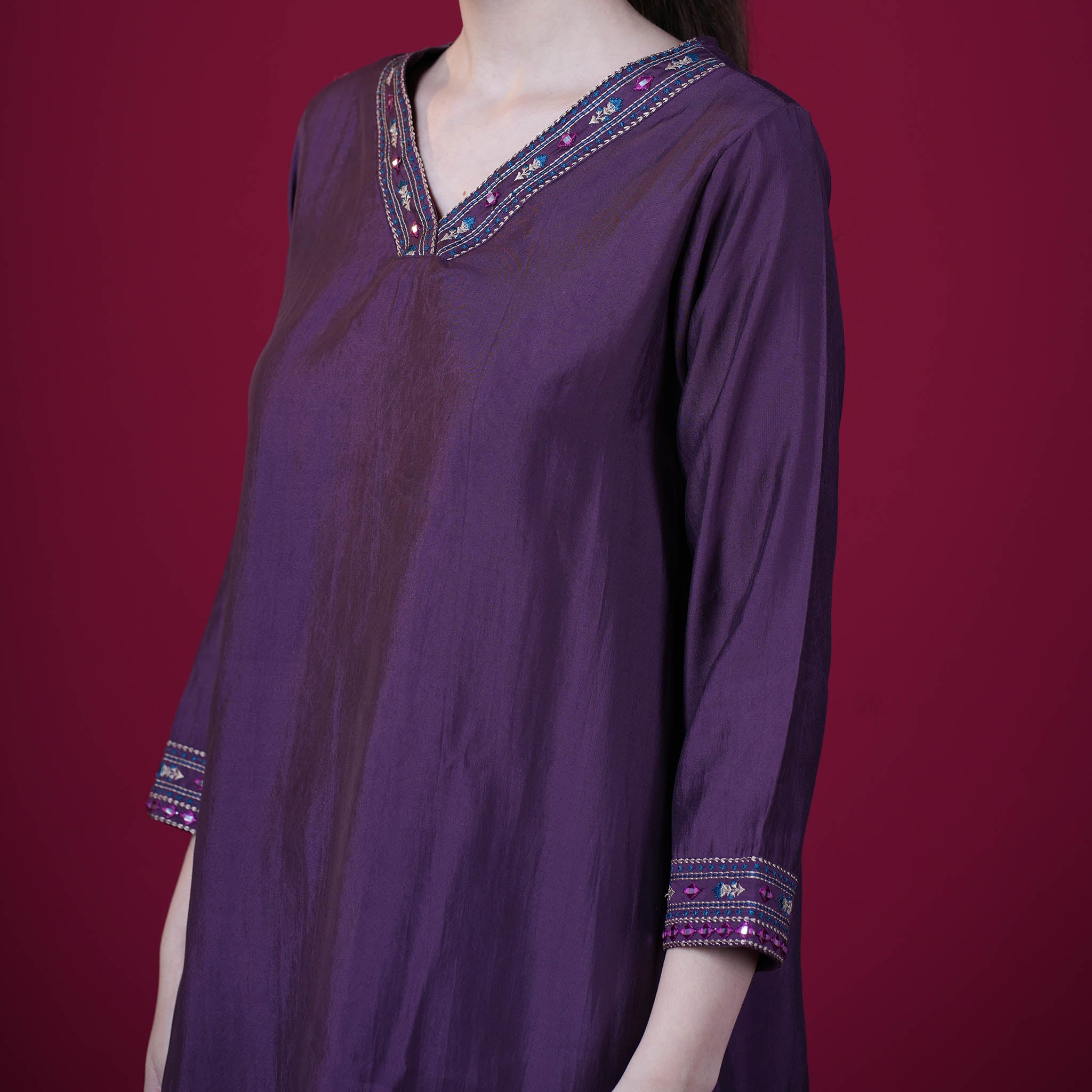 Plain With V-Neck And Embroidery Muslin Modal Co-Ord Set