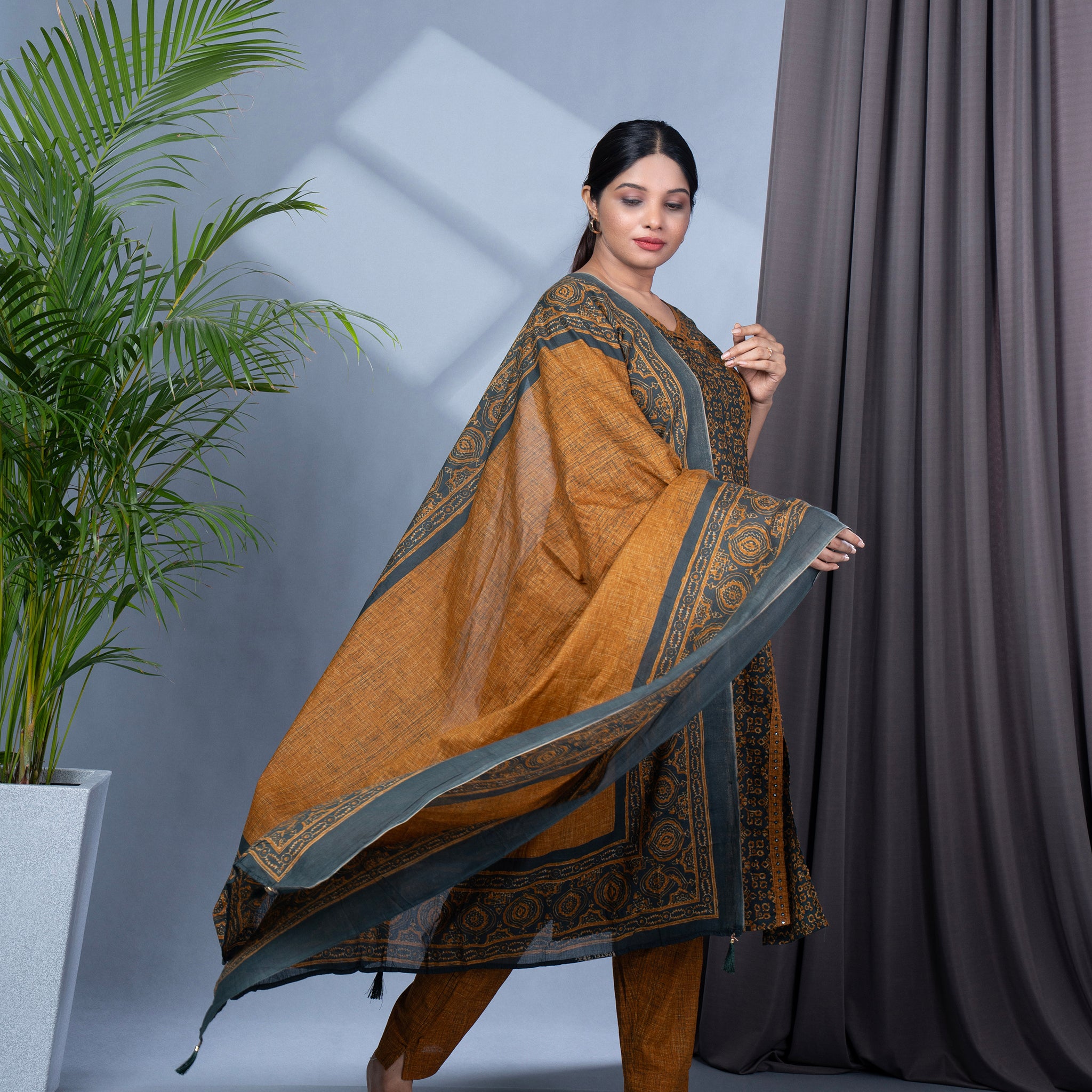 Patola Print Cotton Kurta Pant Dupatta Set