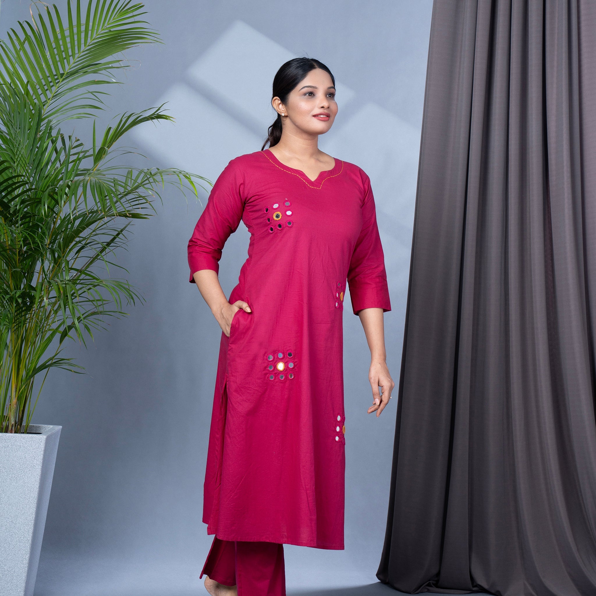 Hand Mirror Work Solid Cotton Kurta Pant Set - Magenta