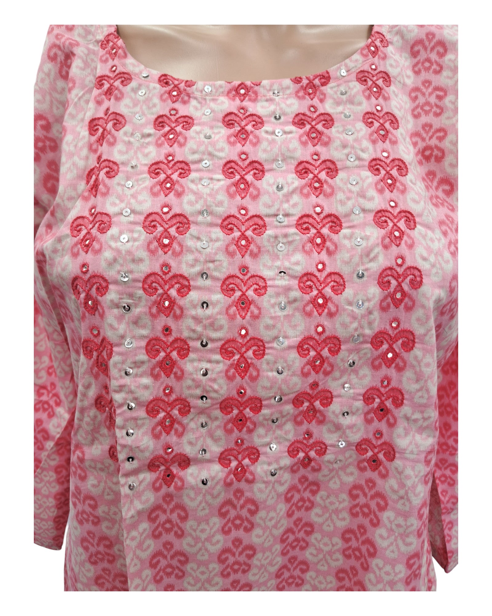 Buy Emroidered Cotton Kurta Pant Set With Sequin And Mirror Work – Tvahra