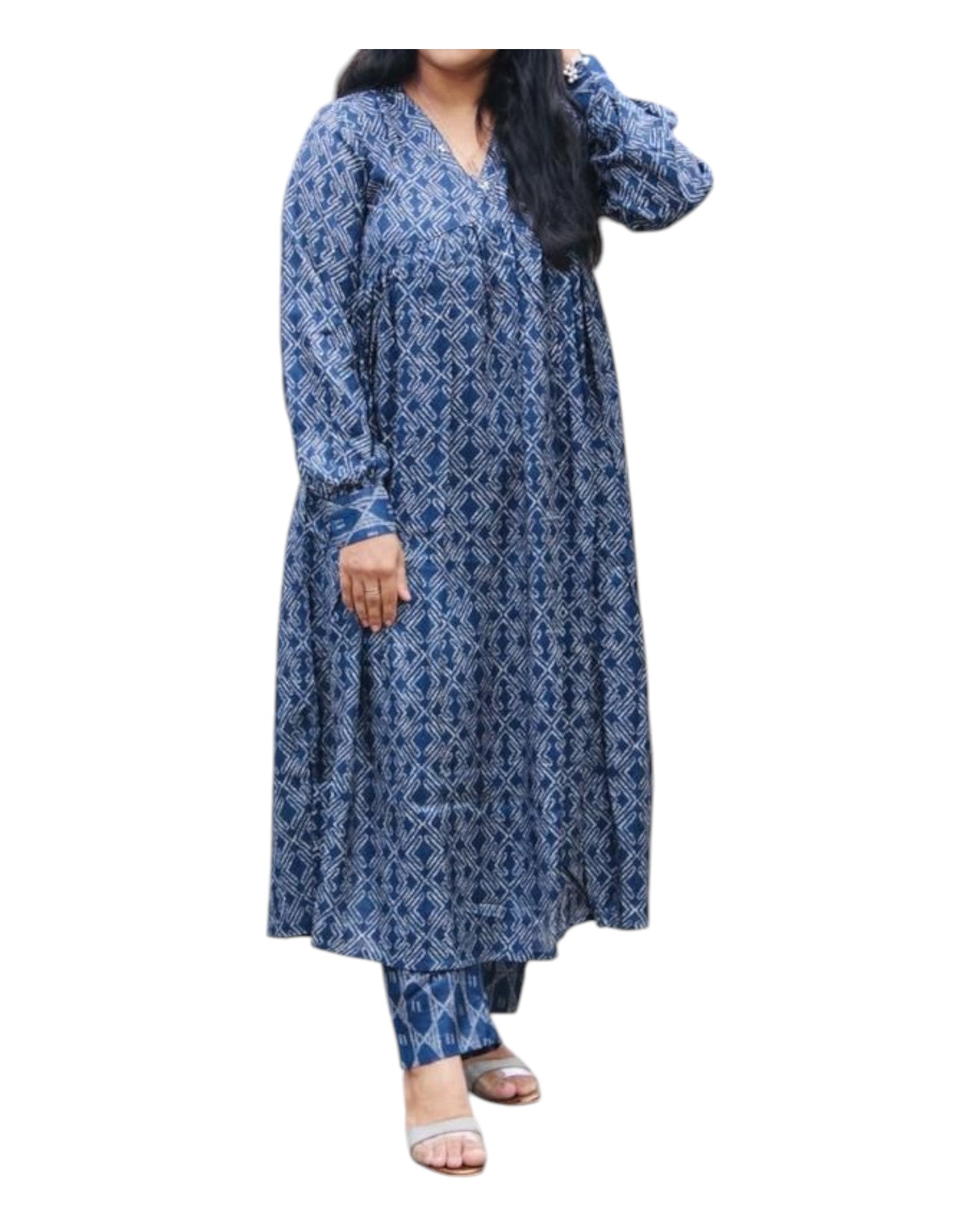 Buy V Neck Muslin Kurta Pant Set With Alia Cut – Tvahra