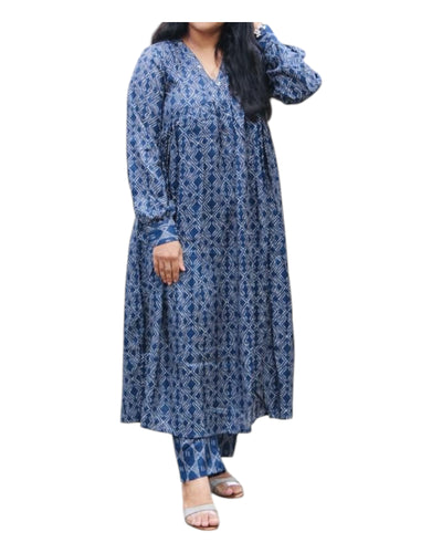 Buy V Neck Muslin Kurta Pant Set With Alia Cut – Tvahra