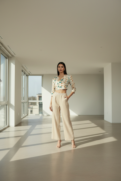 Two Piece Outfit With Crop Top And Cotton Linen Straight Pants