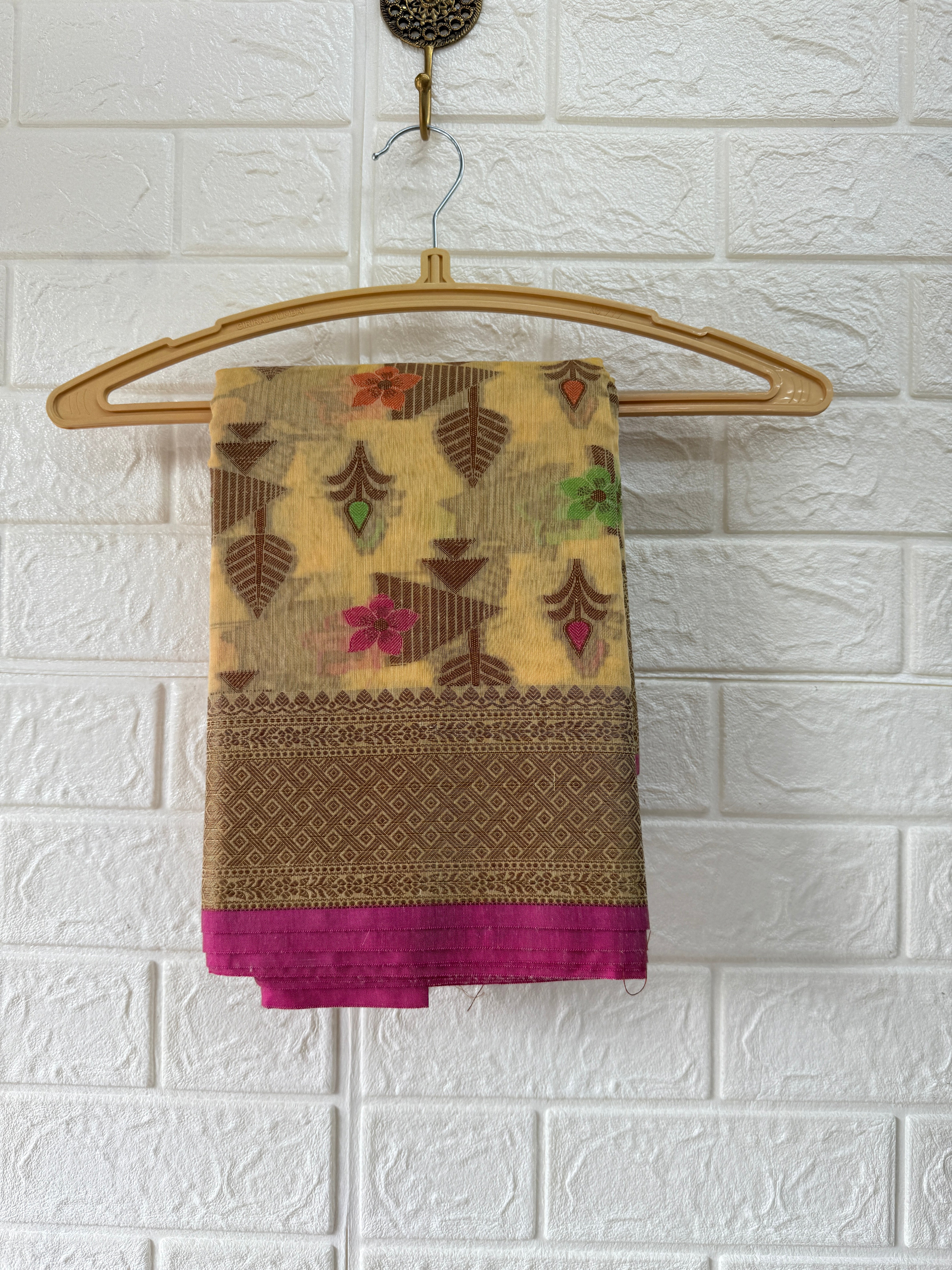 Pale Yellow Semi Tussar Silk Saree With Woven Thread Buttas