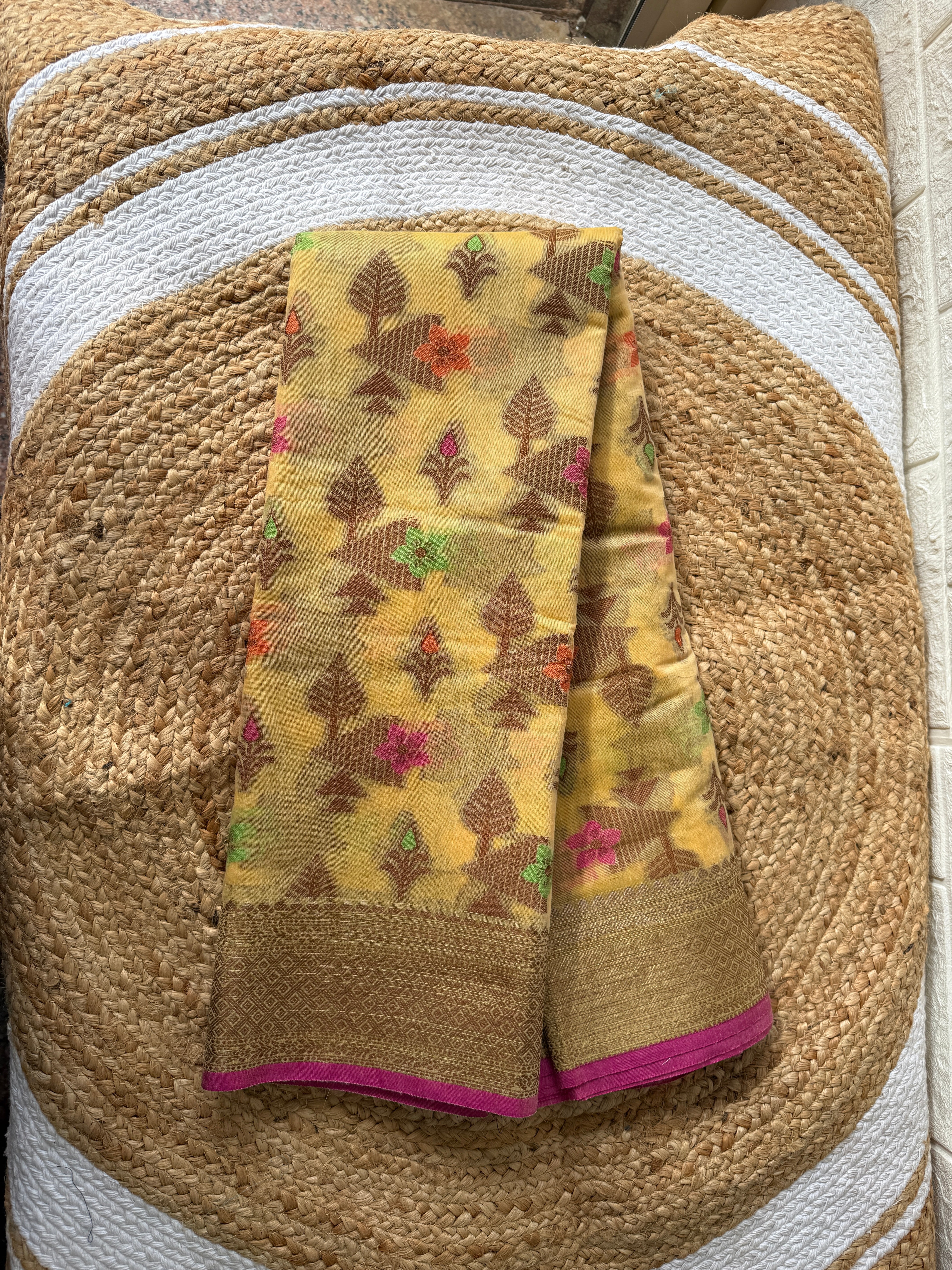 Pale Yellow Semi Tussar Silk Saree With Woven Thread Buttas
