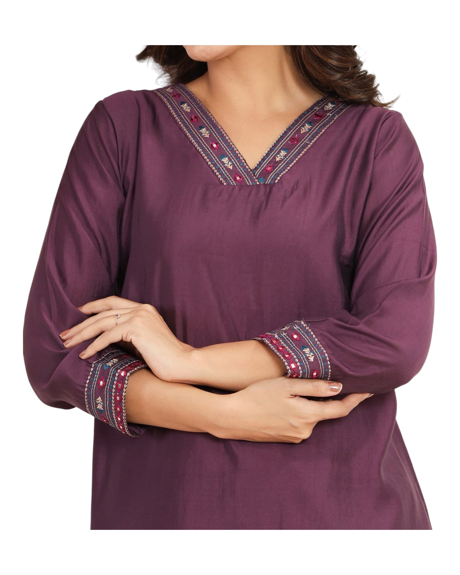 Buy Plain With V-Neck And Embroidery Muslin Modal Co-Ord Set – Tvahra
