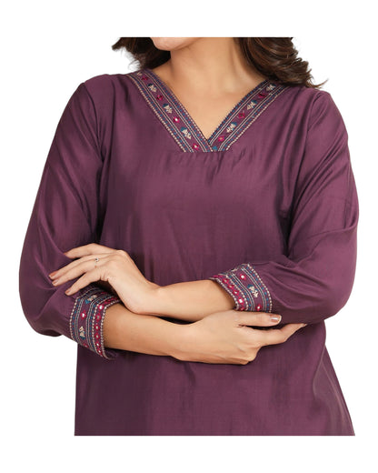 Buy Plain With V-Neck And Embroidery Muslin Modal Co-Ord Set – Tvahra
