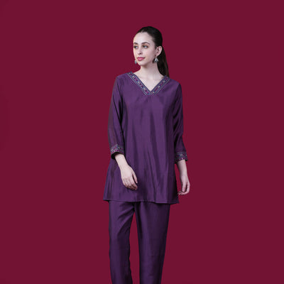Plain With V-Neck And Embroidery Muslin Modal Co-Ord Set