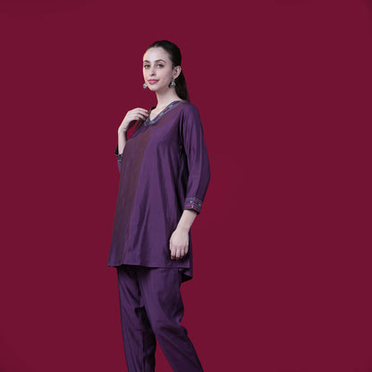 Plain With V-Neck And Embroidery Muslin Modal Co-Ord Set