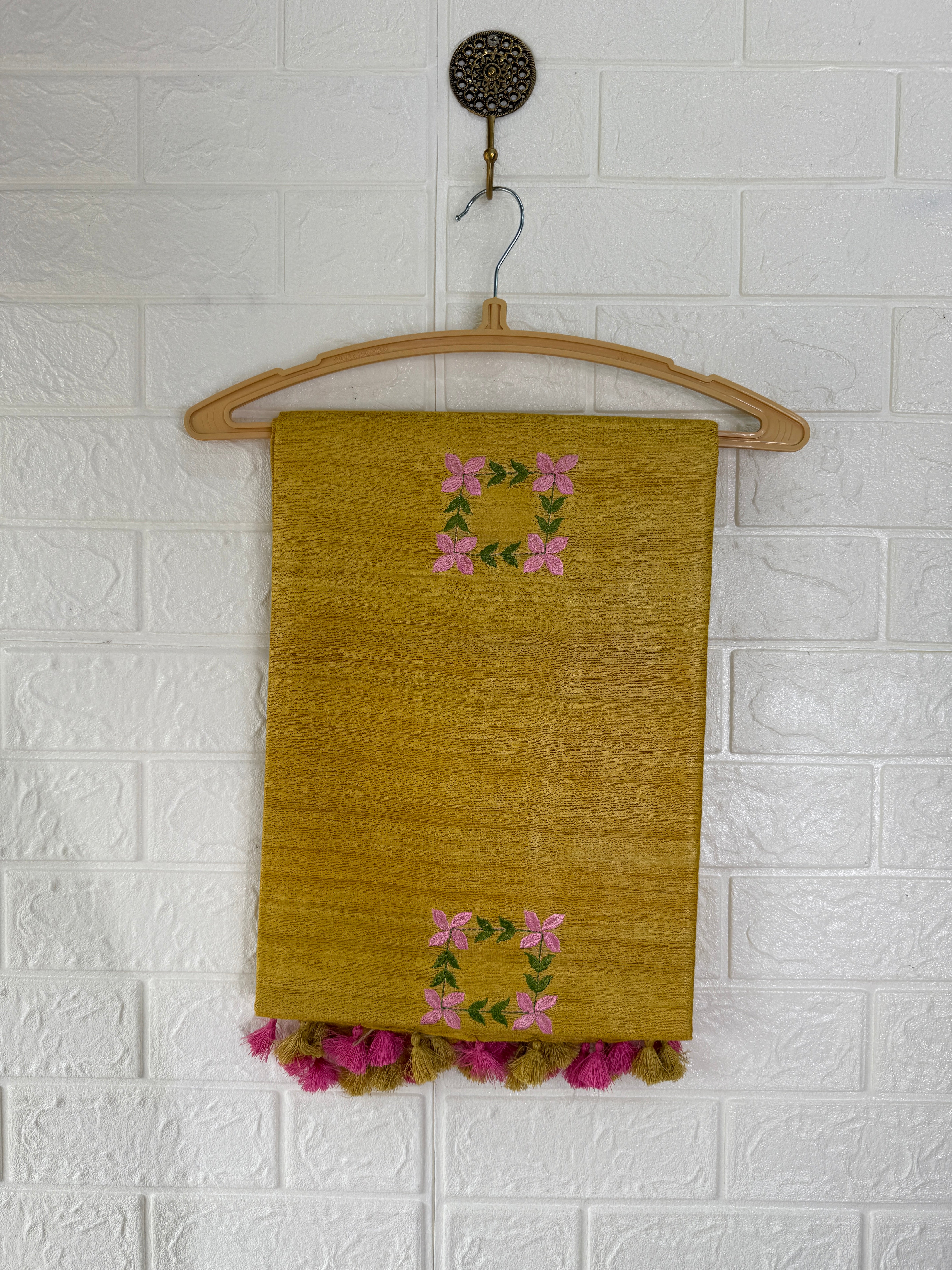 Embroidery Tussar Geecha Silk Saree