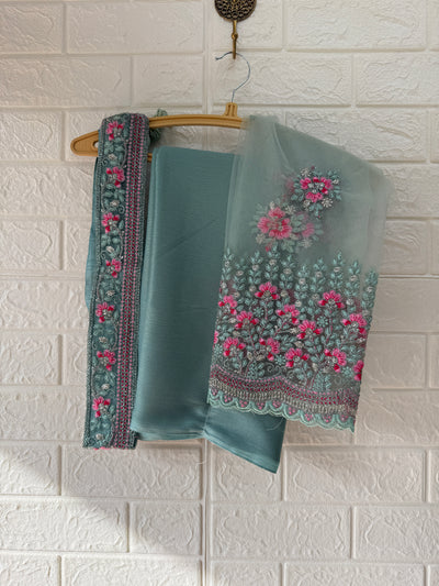 Shimmer Chiffon Saree with Net Blouse And Belt