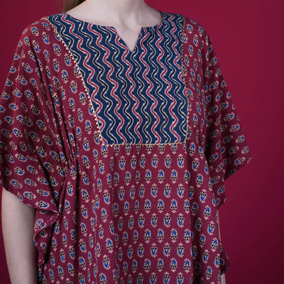 Free Style Loose Fit Crop Top With Panel - Red