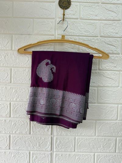 Chinon Crepe Saree With Silver Butta And Silver Jari Border