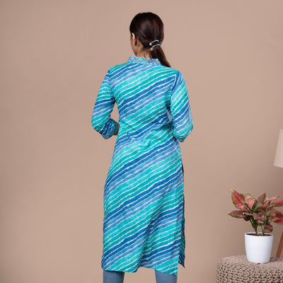 Leheriya Print Cotton Kurta With Embroidered V Neck - Blue