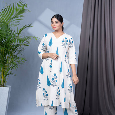 Cotton A Line V Neck Kurta Pallazo Set With 2 Pockets