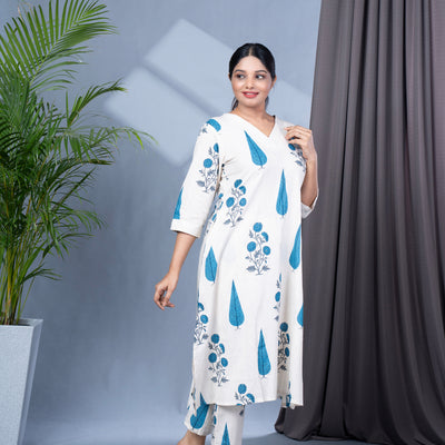 Cotton A Line V Neck Kurta Pallazo Set With 2 Pockets