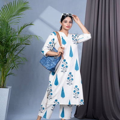 Cotton A Line V Neck Kurta Pallazo Set With 2 Pockets