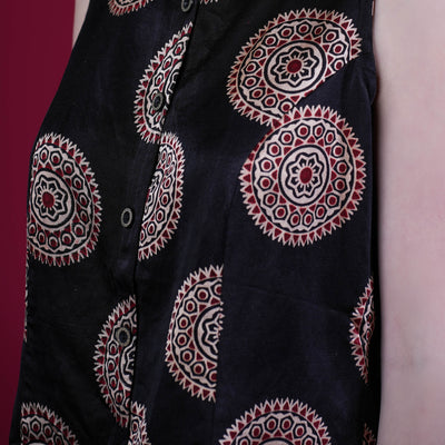 Buy Ajrakh Mashru Silk Skirt And Top in Red and Black – Tvahra