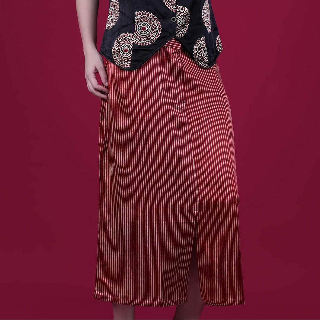 Buy Ajrakh Mashru Silk Skirt And Top in Red and Black – Tvahra