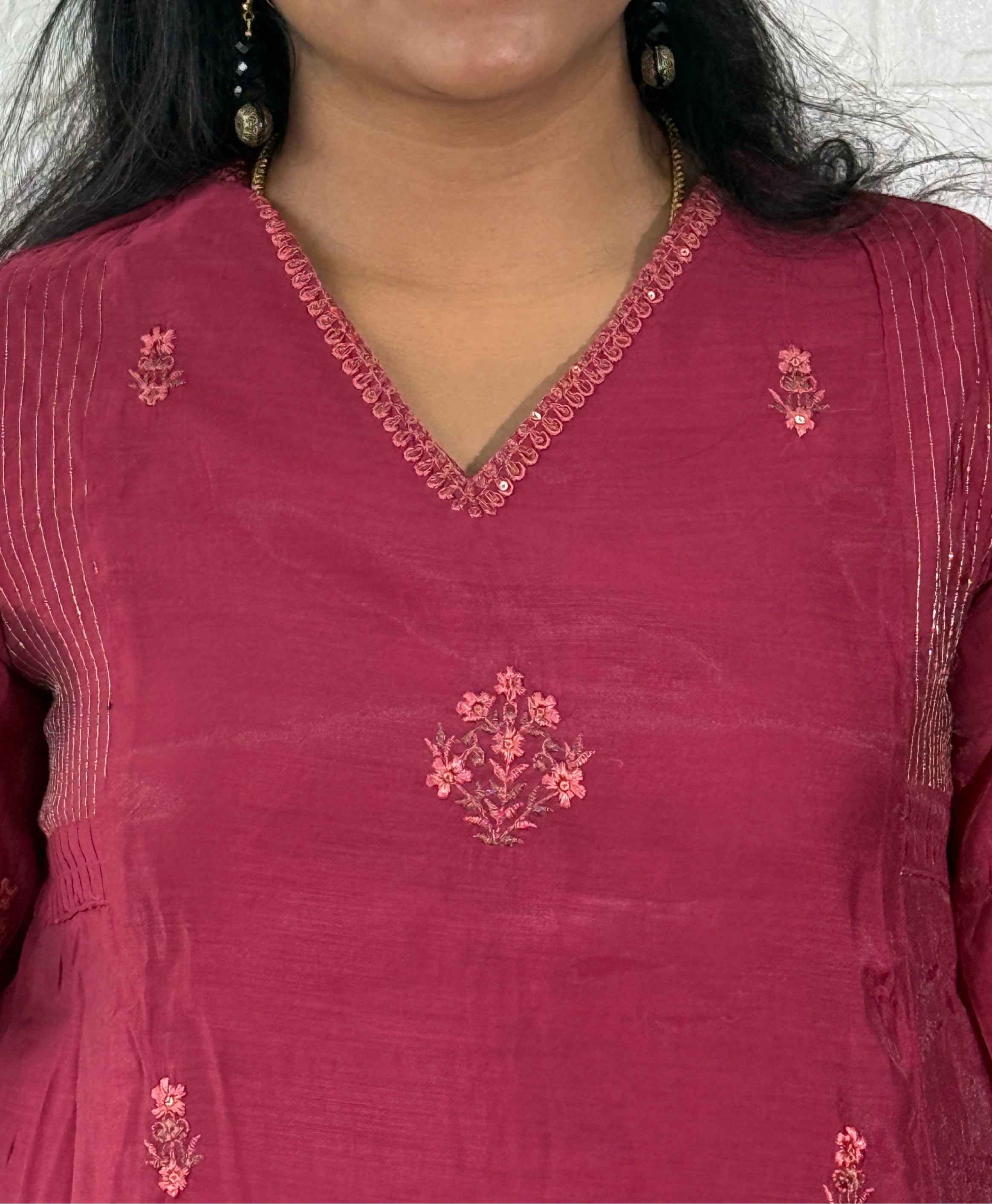 Onion Pink Solid Mul Chanderi Kurta Pant Dupatta Set